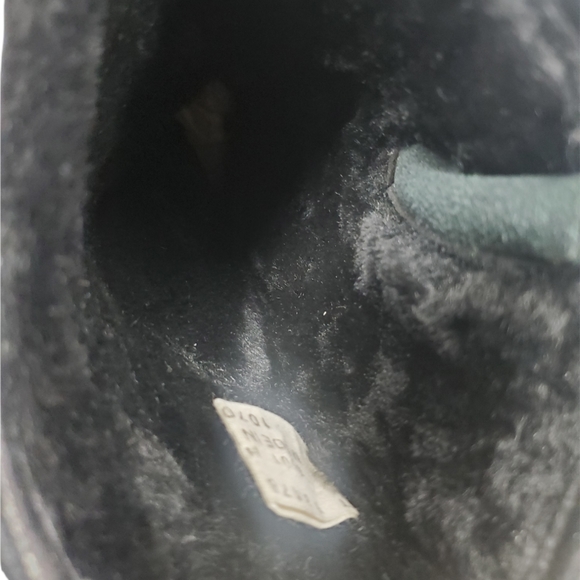 Frye - Picture 5 of 5